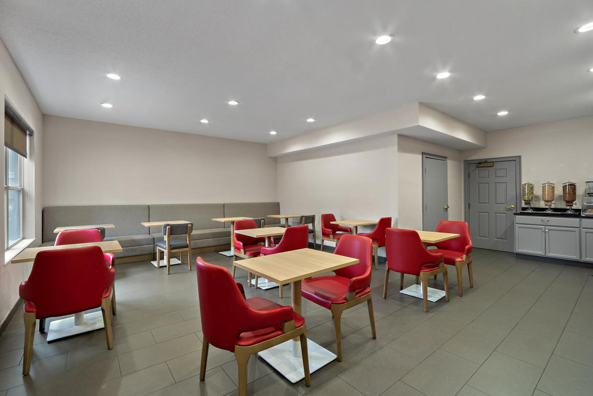 Comfort Inn & Suites Santee I-95 Экстерьер фото