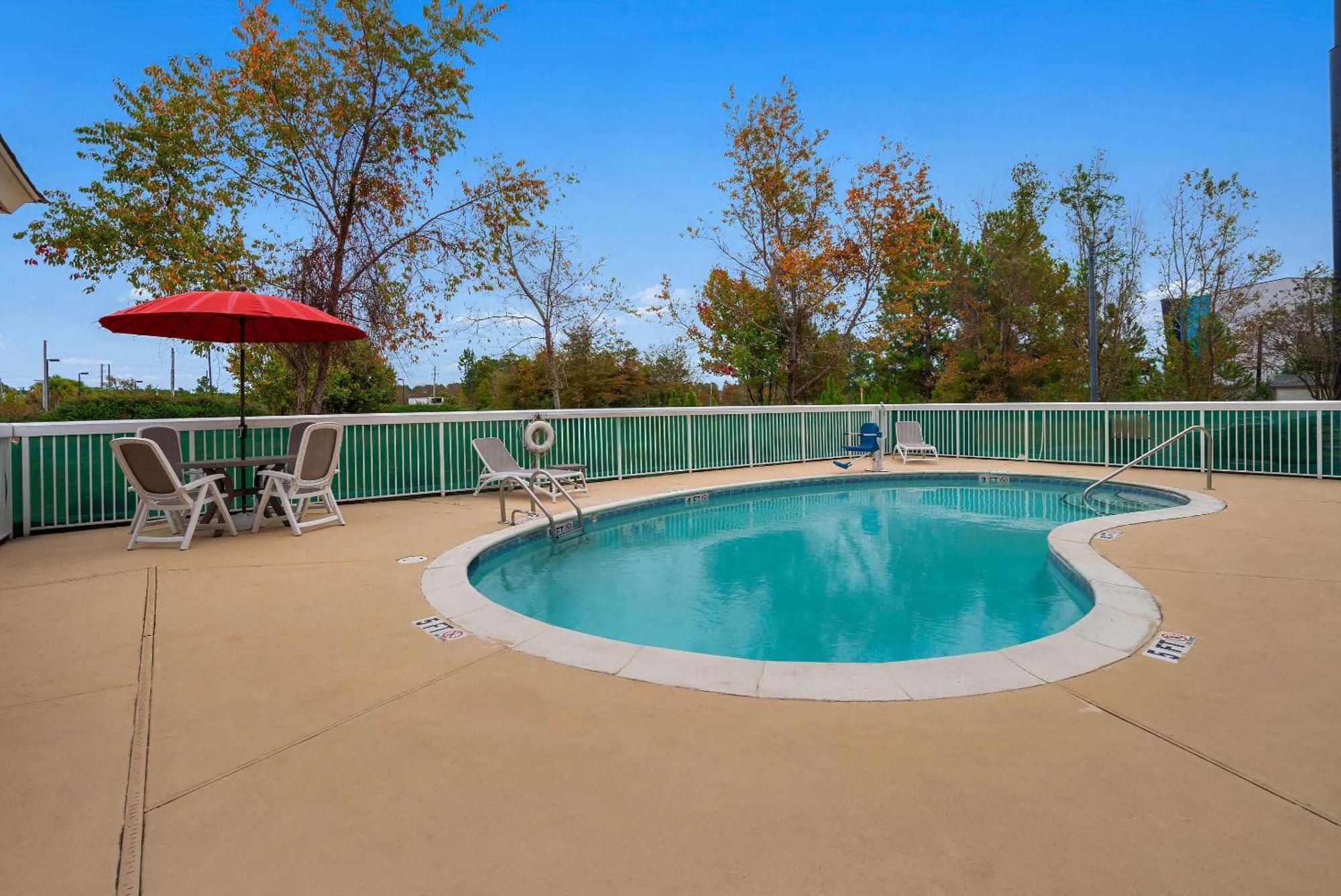 Comfort Inn & Suites Santee I-95 Экстерьер фото